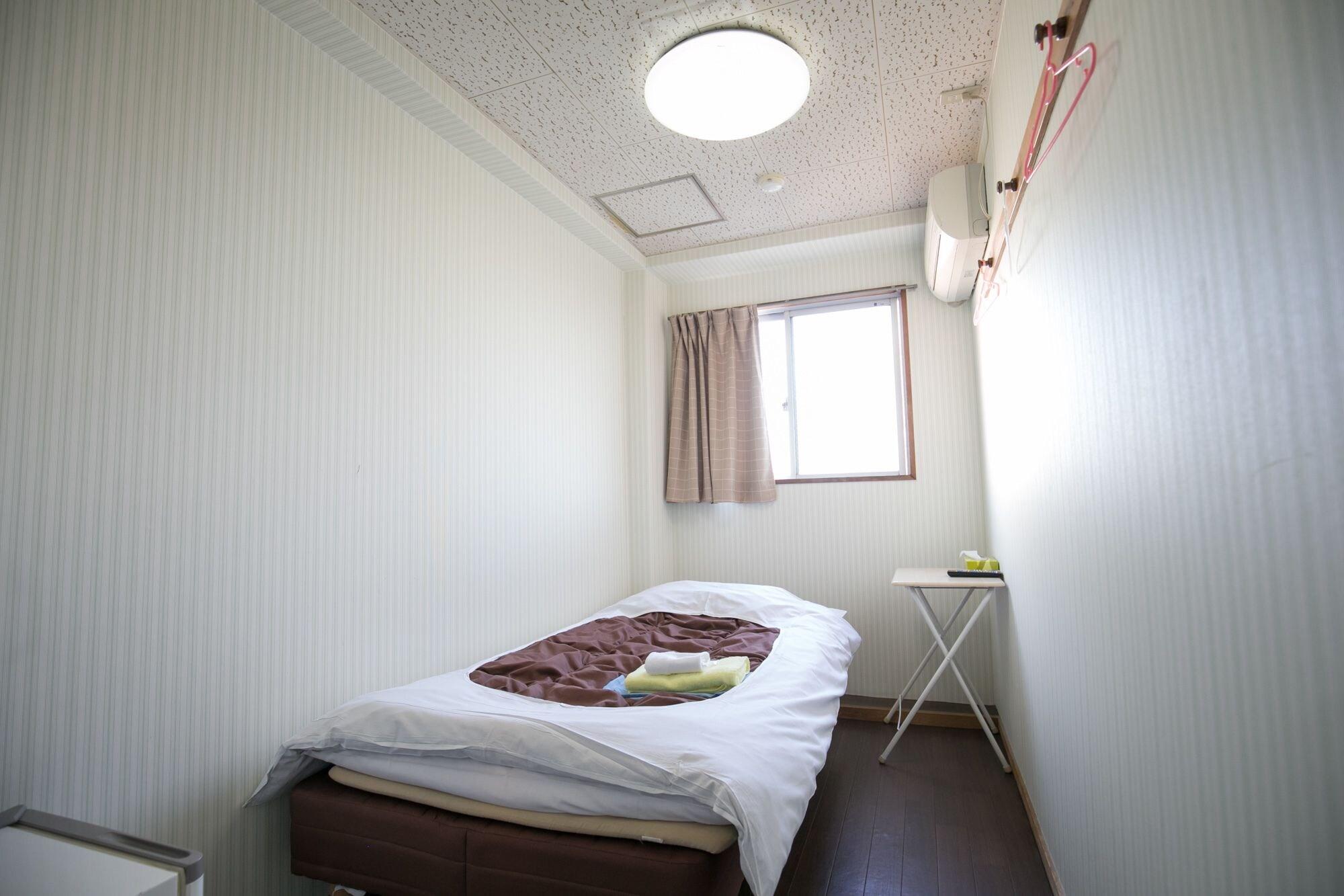 Mikado Asrama Osaka